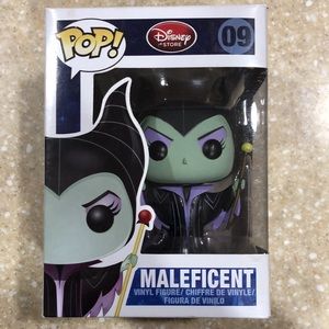 NWT Maleficent 09 Funko Pop